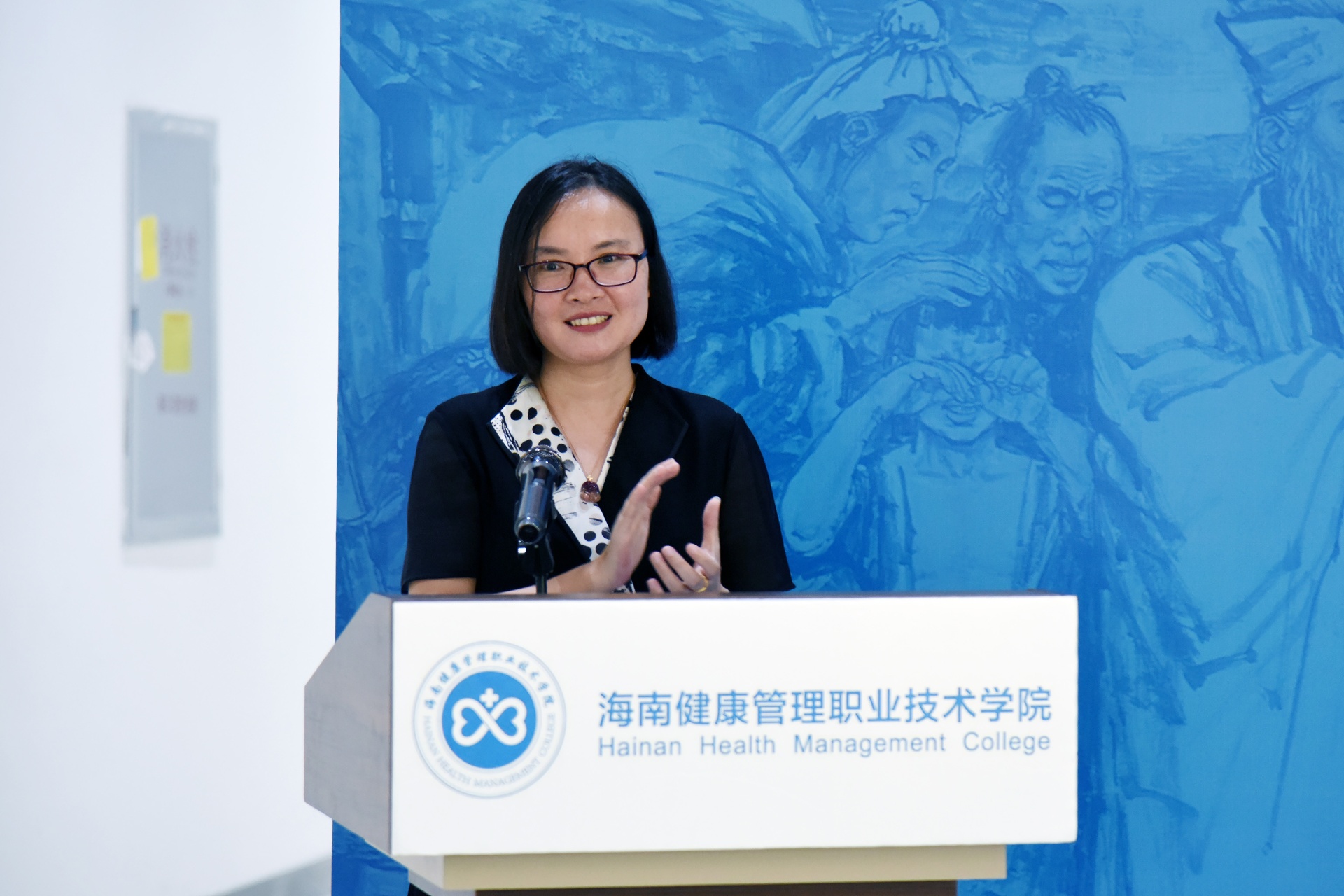 XES_5878.jpg